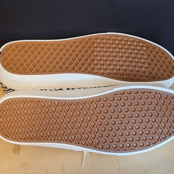 Vans Era Ultra Cush Warped Checkerboard Black White Sticker Tag Men 12 Low Top - Picture 7 of 7